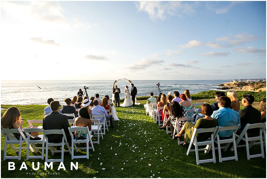 San diego wedding photography, Britt Scripps Inn, Britt Scripps Inn bridal portraits, bridal portraits, La Jolla Wedding Bowl, La Jolla Wedding Bowl photography, la jolla wedding, ocean view wedding, cliff side wedding