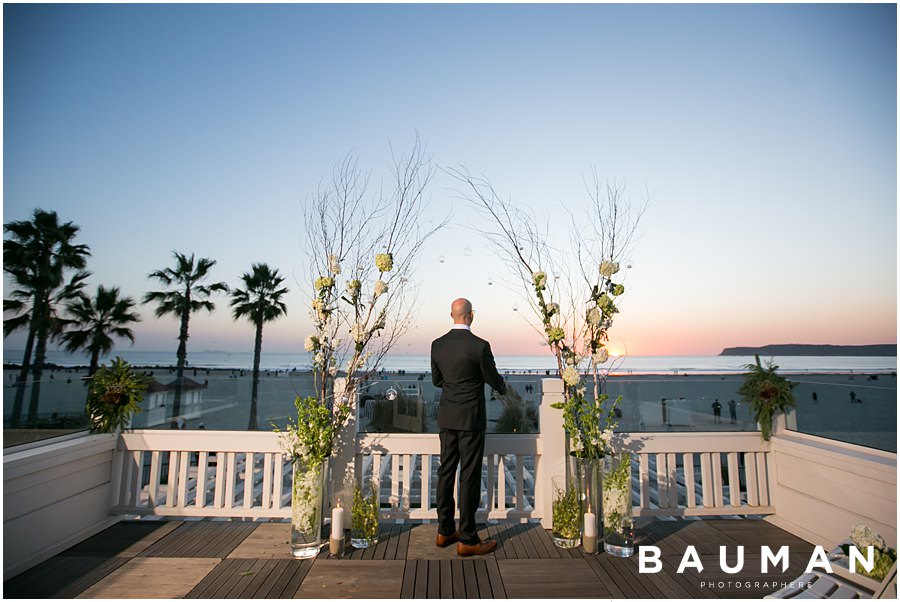 Bauman photographers, san diego photographer, wedding photographer, san diego wedding photographer, san diego wedding, coronado wedding, hotel del coronado, hotel del coronado wedding, nighttime wedding, san diego beach wedding, beach wedding