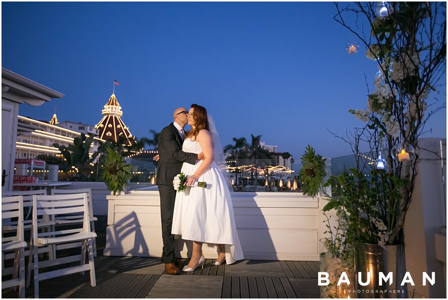 Bauman photographers, san diego photographer, wedding photographer, san diego wedding photographer, san diego wedding, coronado wedding, hotel del coronado, hotel del coronado wedding, nighttime wedding, san diego beach wedding, beach wedding