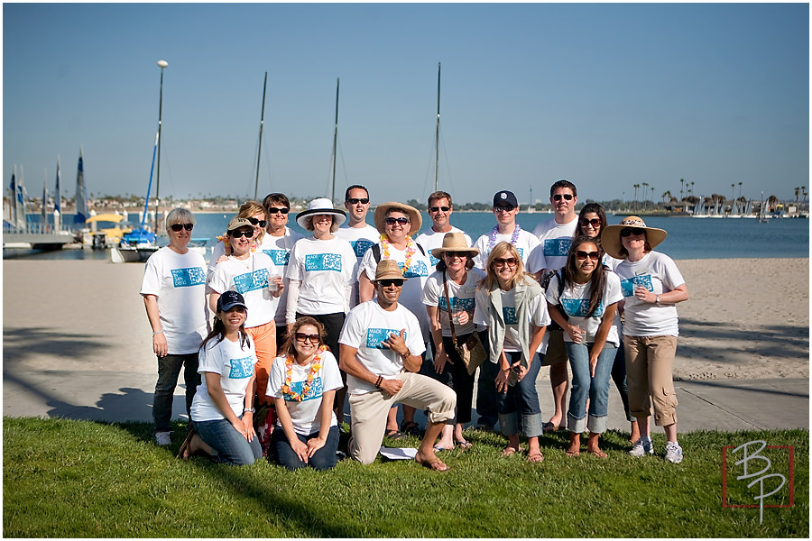 volunteer beach cleanup