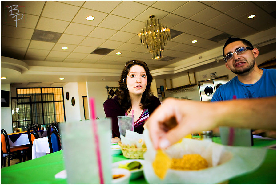 Eder and Crystal eat chips