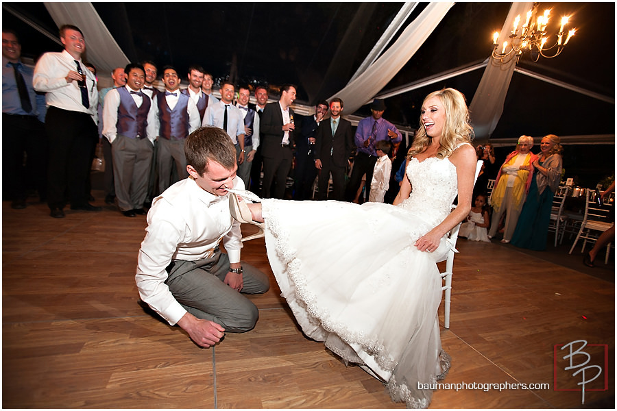 garter wedding picture 