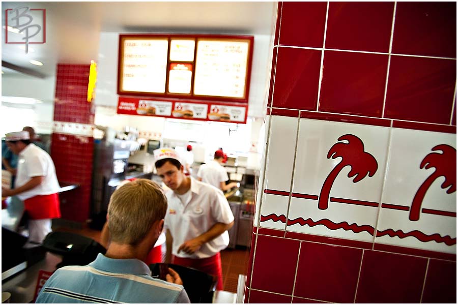 Guy ordering at In N Out Hamburger 