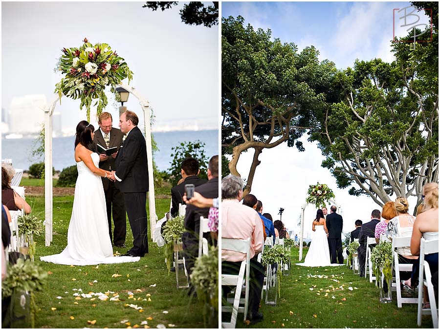 Harbor Island wedding ceremony