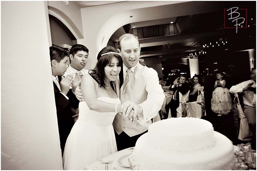 Wedding cake photography