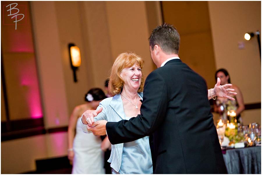 The groom and his mother dance